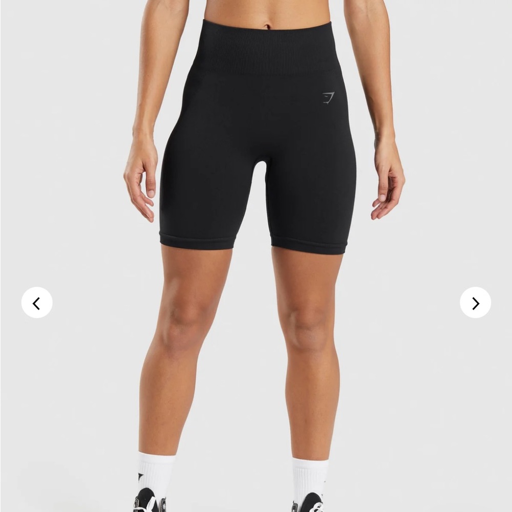 NWOT Gymshark shorts XS